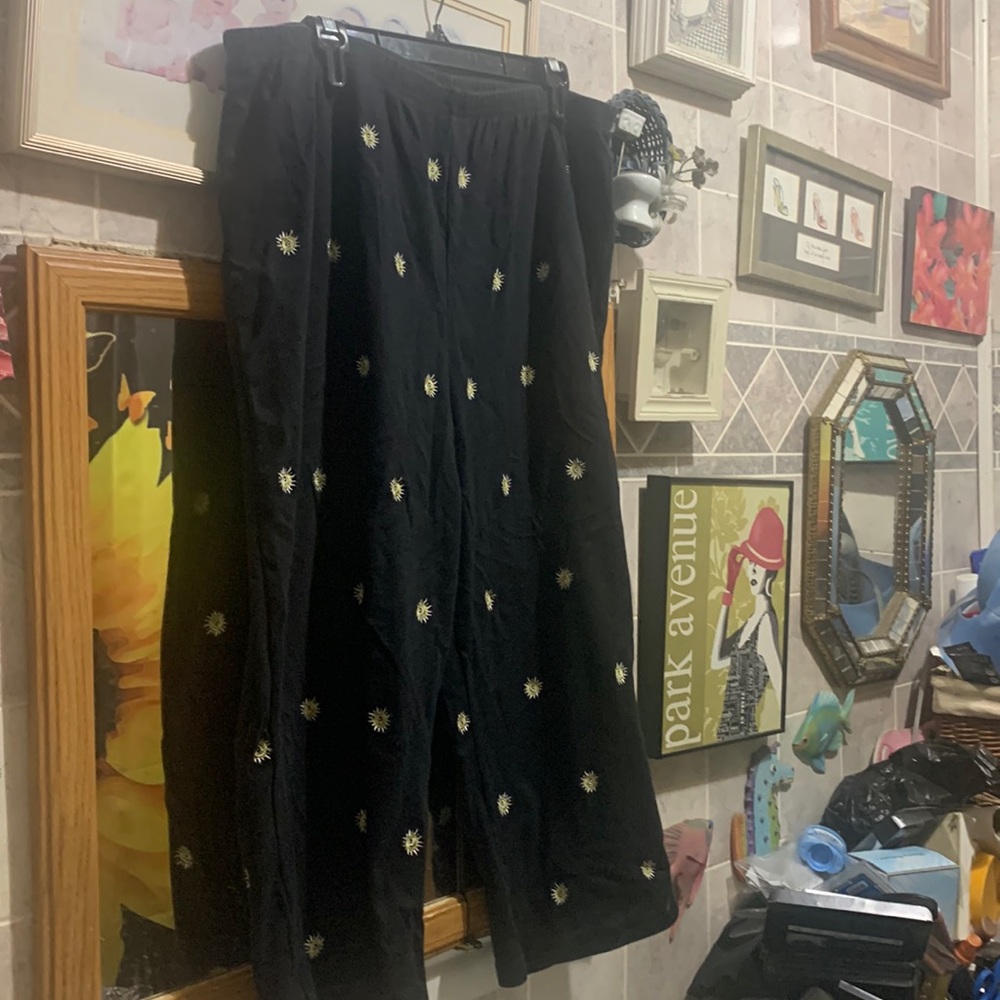 Emerald isle capris